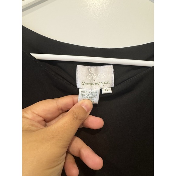 Donna Morgan Black Shift Dress Women's Size 8 Ruffle Trim Sleeves & Hem Elegant - Picture 3 of 3